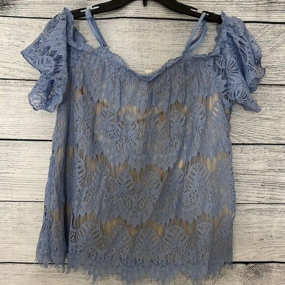 NWT Blue Rain Blue Lace Off-Shoulder Top Size M - Picture 1 of 4
